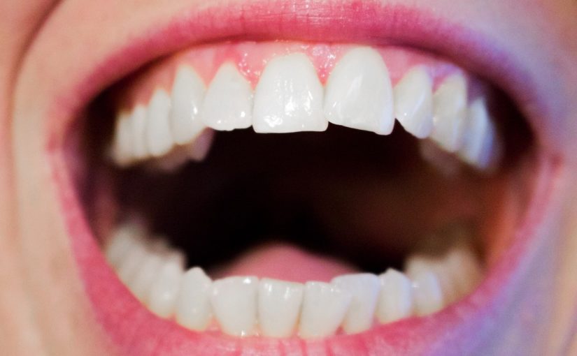 Dzisiejsza technologia wykorzystywana w salonach stomatologii estetycznej być może spowodować, że odzyskamy prześliczny uśmiech.
