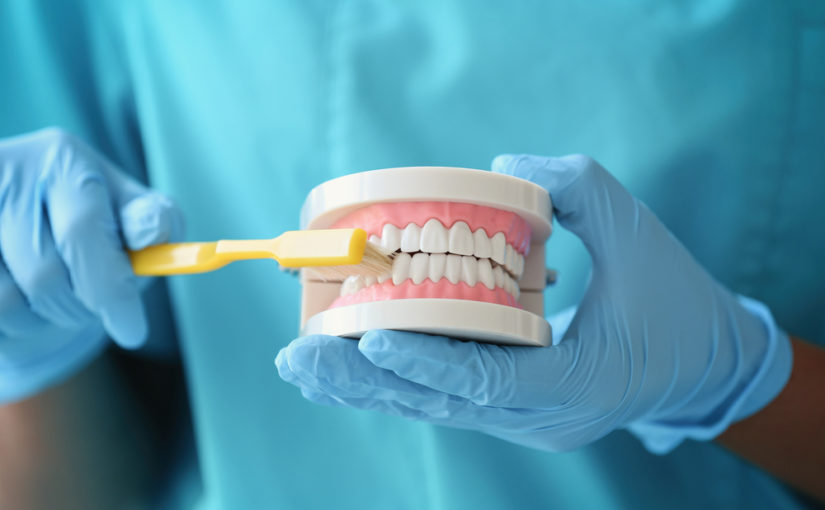 Całościowe leczenie stomatologiczne – znajdź trasę do zdrowego i uroczego uśmiechów.